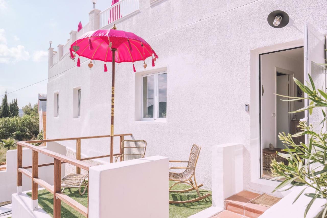 Apartamentos Catharina Maria Cala Llonga  Kültér fotó