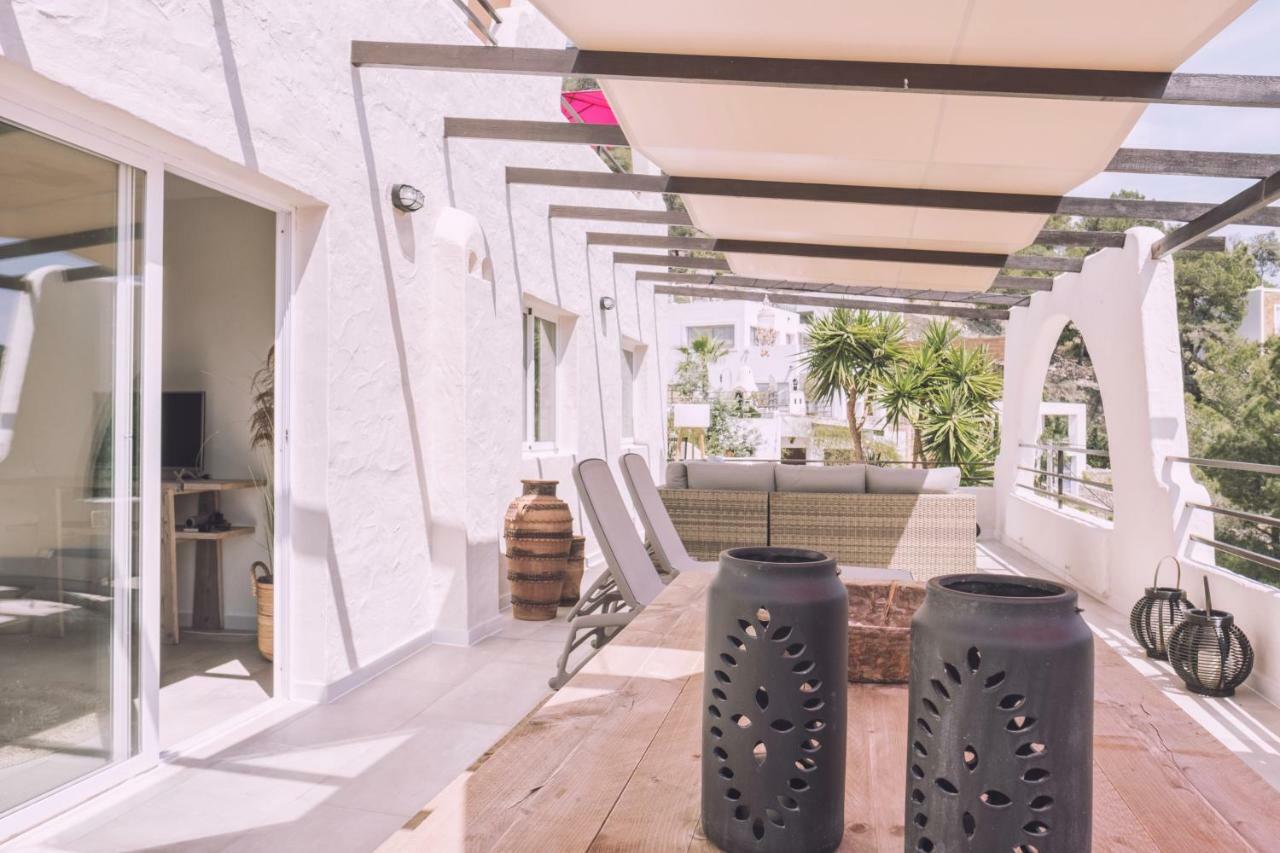 Apartamentos Catharina Maria Cala Llonga  Kültér fotó