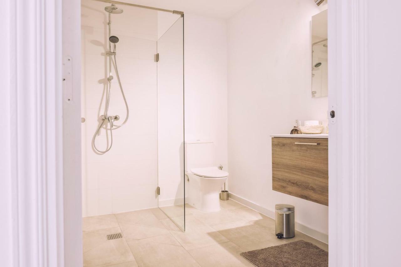 Apartamentos Catharina Maria Cala Llonga  Kültér fotó