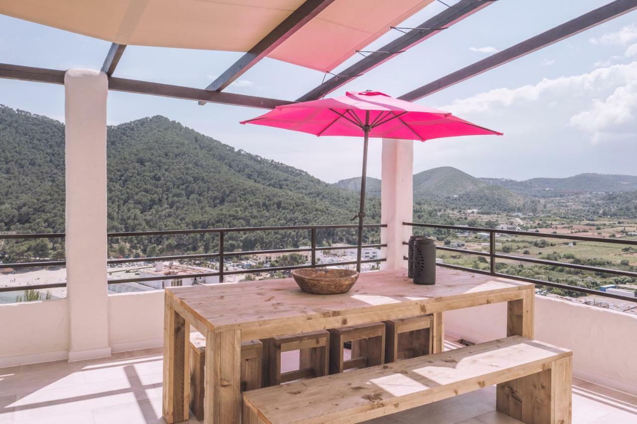 Apartamentos Catharina Maria Cala Llonga  Kültér fotó