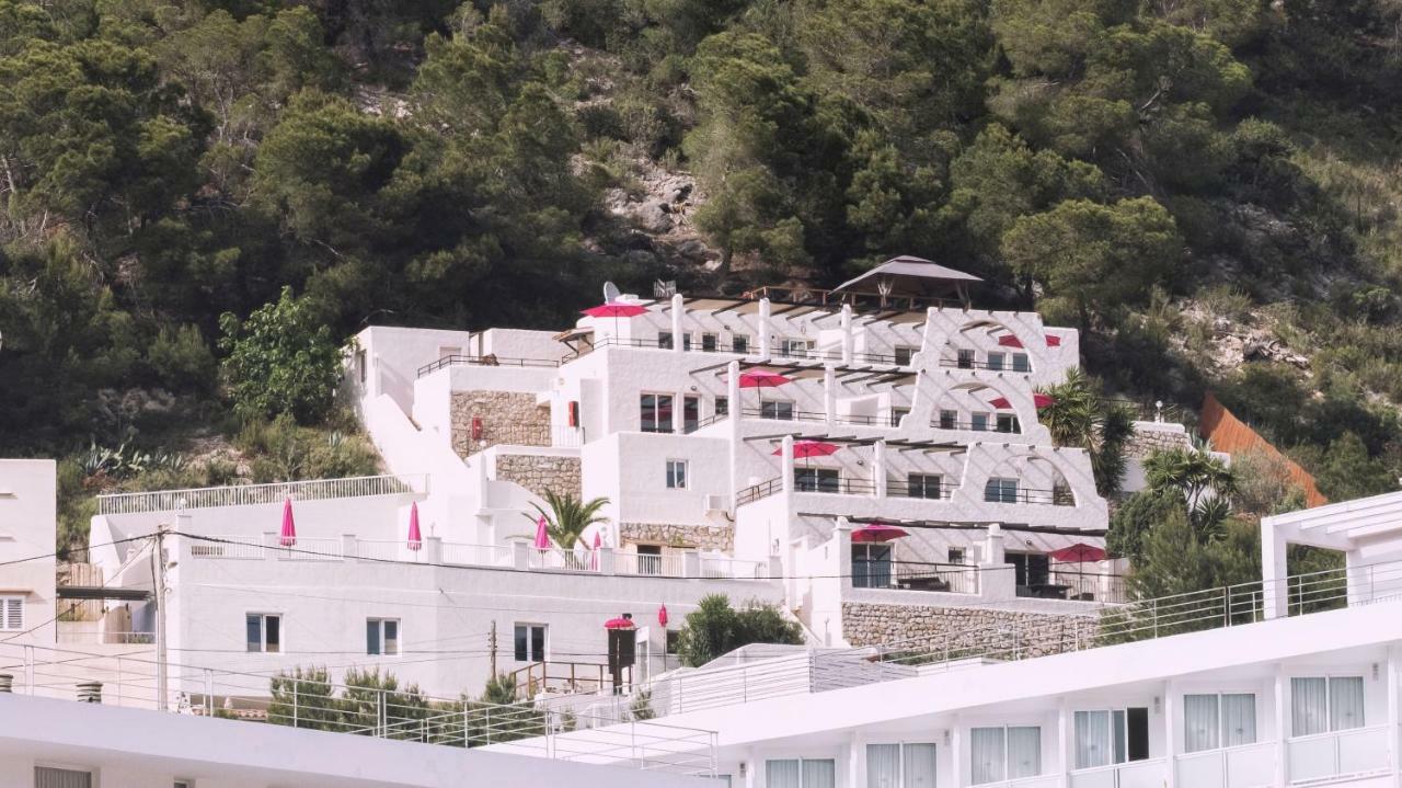 Apartamentos Catharina Maria Cala Llonga  Kültér fotó