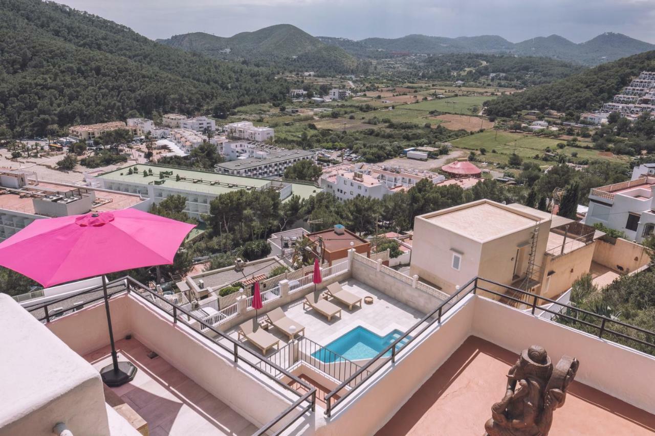Apartamentos Catharina Maria Cala Llonga  Kültér fotó