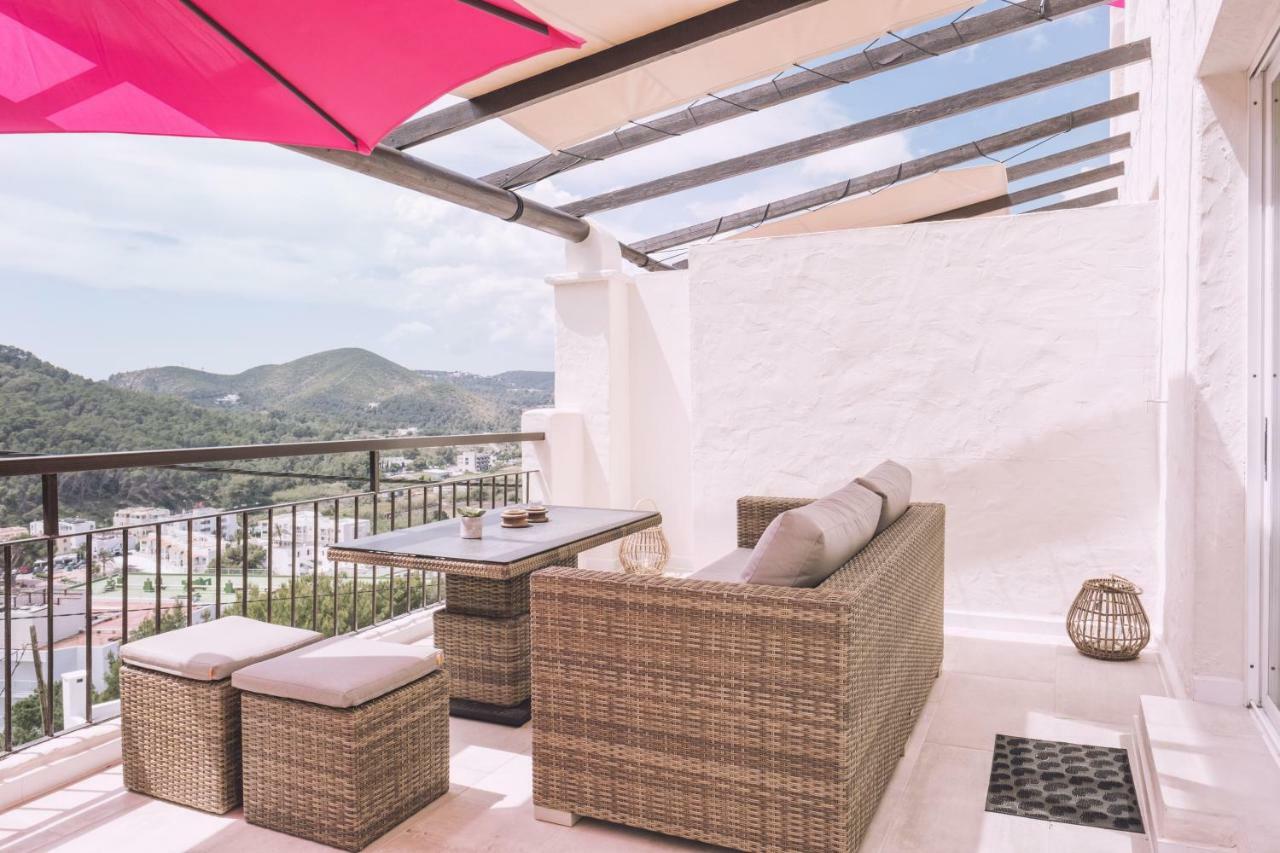 Apartamentos Catharina Maria Cala Llonga  Kültér fotó